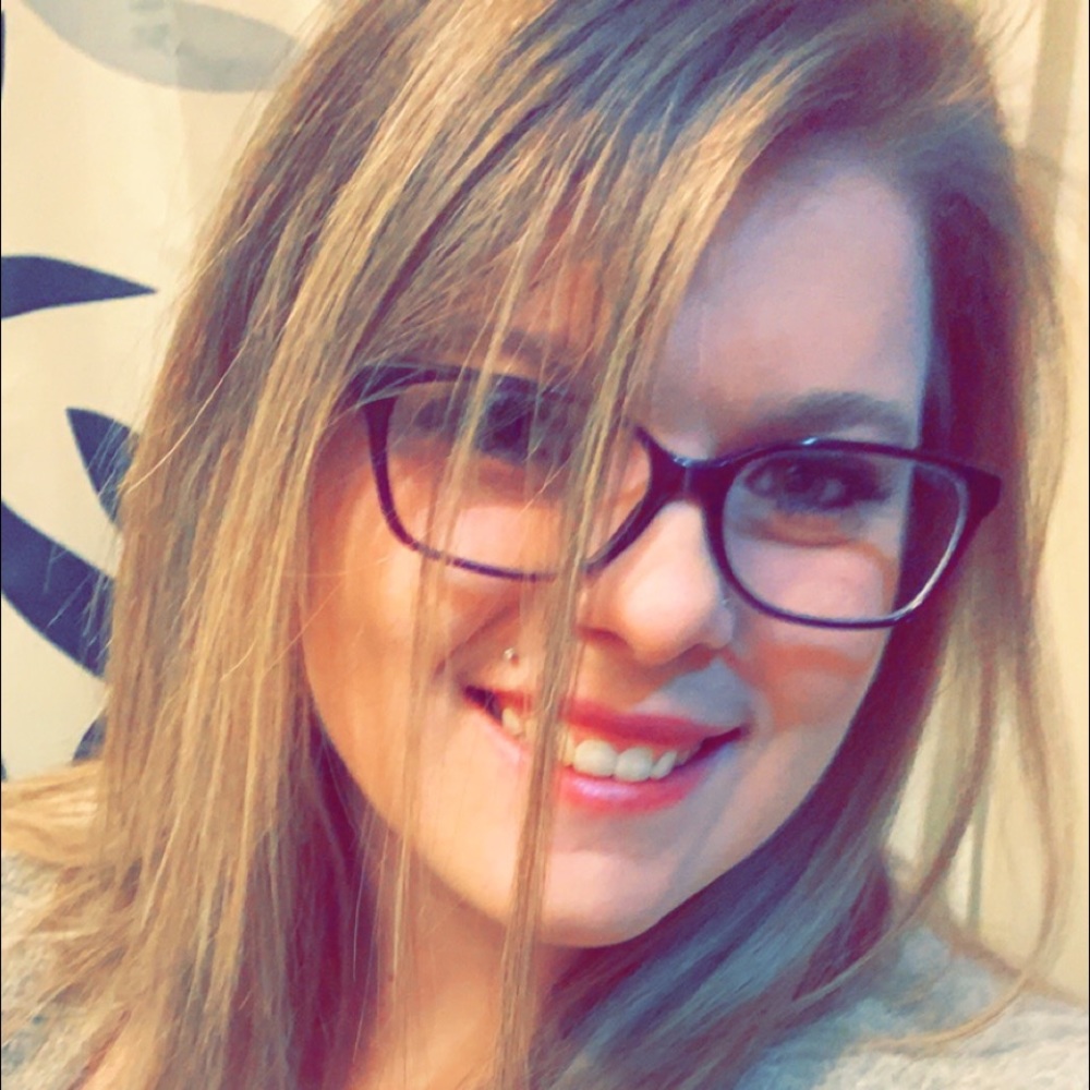 Meet your Posher, Annejellica
